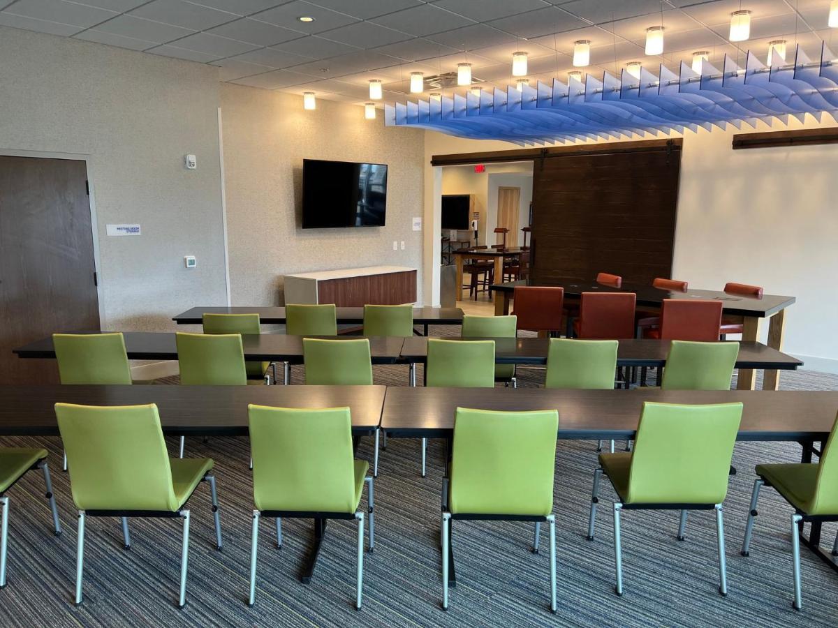 Holiday Inn Express & Suites Tuscaloosa East By Ihg Esterno foto