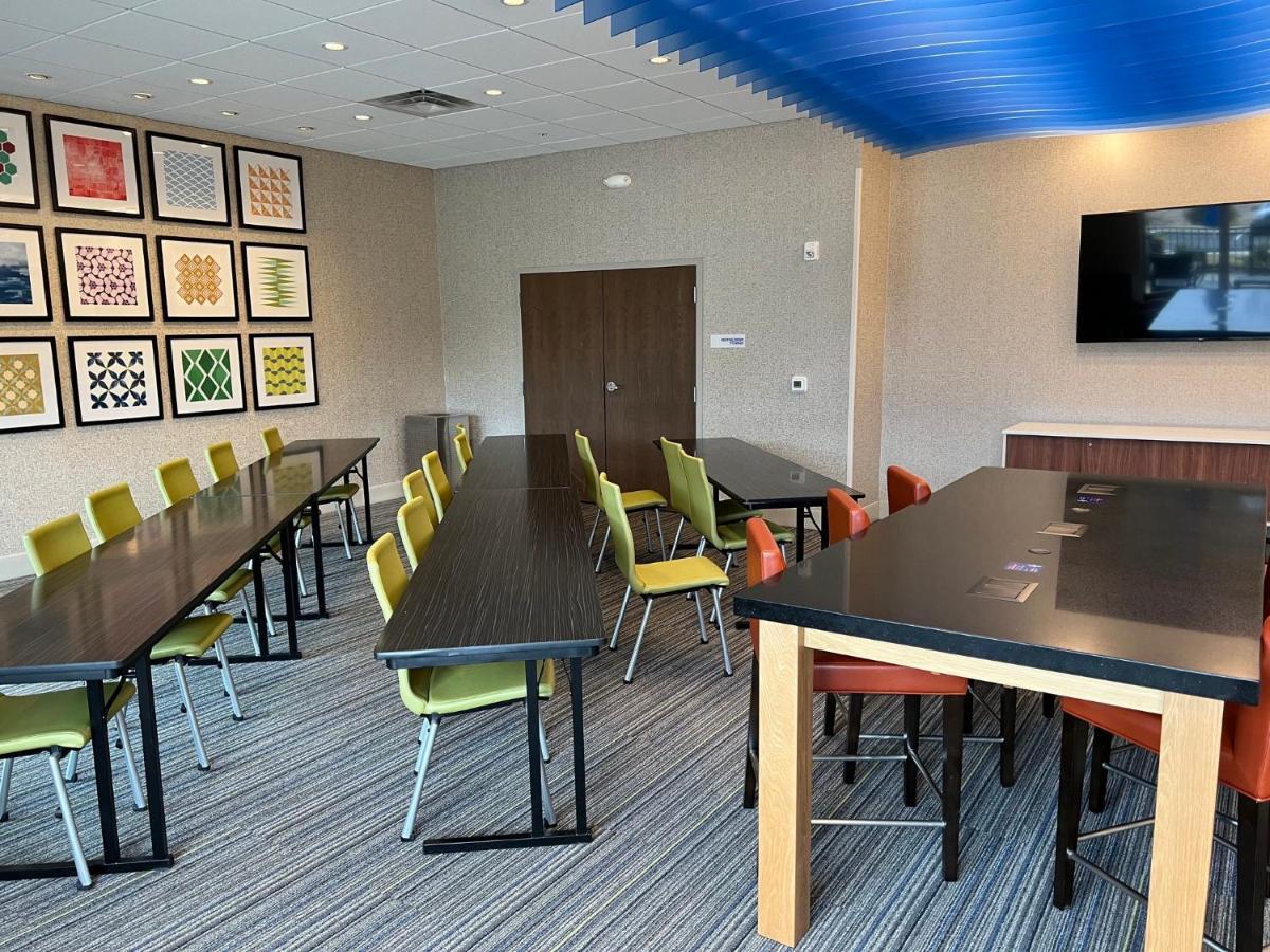 Holiday Inn Express & Suites Tuscaloosa East By Ihg Esterno foto